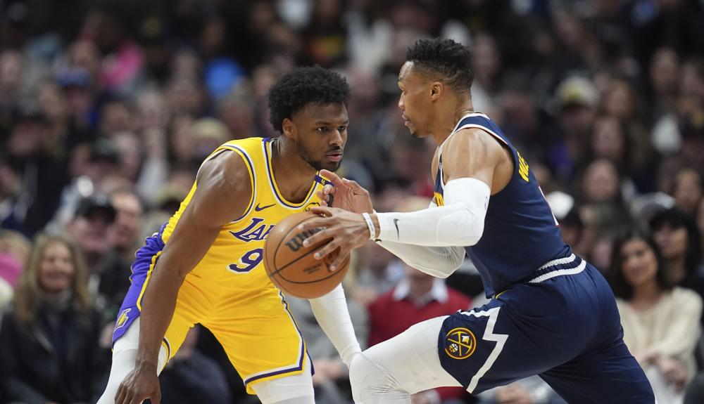 由泳接力实 由泳接力实