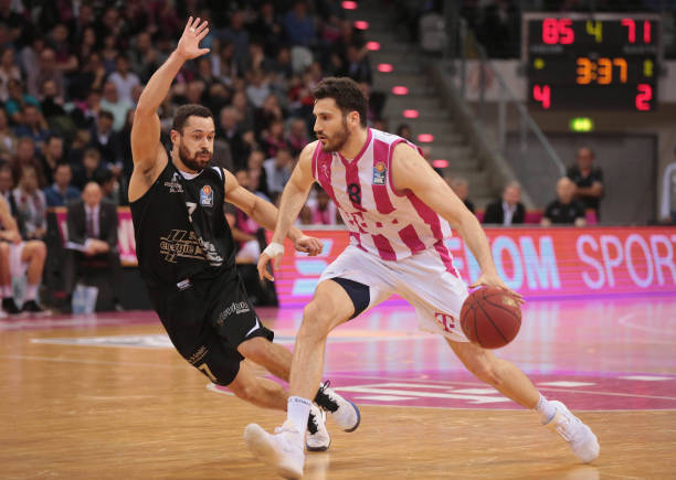 场比赛中全 场比赛中全